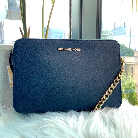 Michael Kors Handbags - Michael Kors Large Jet Set Navy Blue Crossbody
